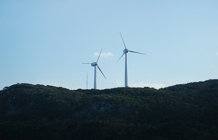 Demonstration project of system consisting of wind turbines, PV modules, and Li-ion batteries in Niijima